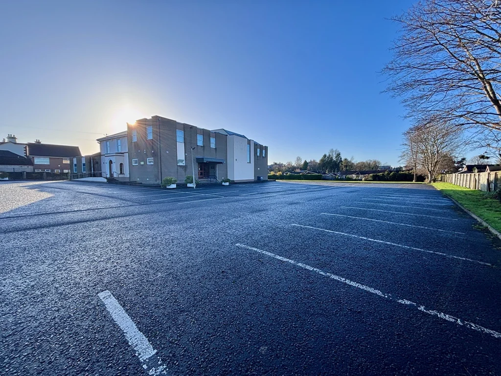 car park Lisburn Masonic Hall